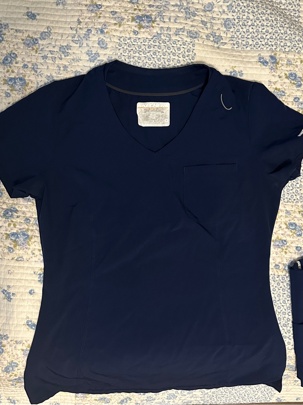 sketcher navy scrub top